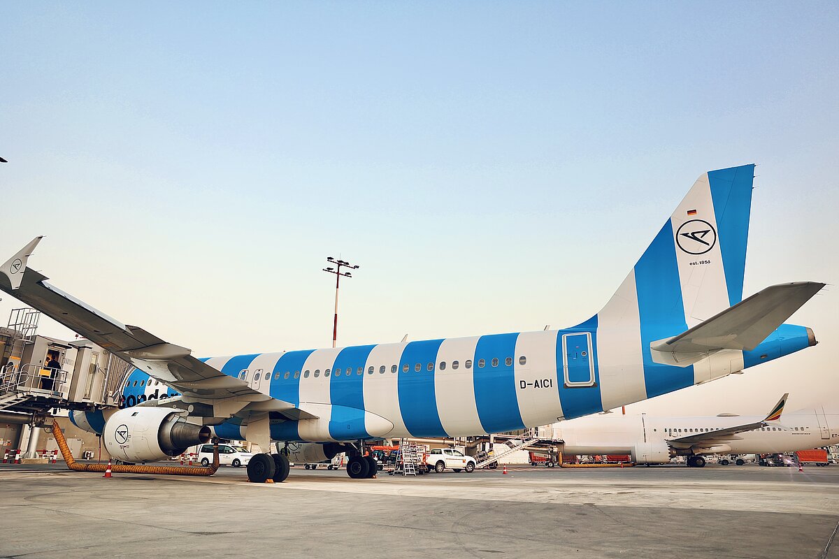 Condor: German Airline Condor launches daily flights from Frankfurt to ...