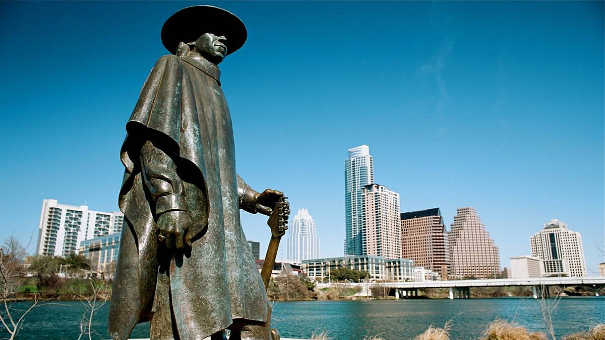 Condor: In Summer 2016 Condor will add Austin, Texas (USA) to the timetable